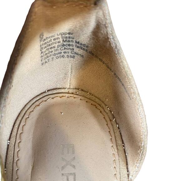 Express Tan Faux Suede Perforated Open Toe Ankle Strap Block Heel Women SZ 6 - Picture 10 of 14